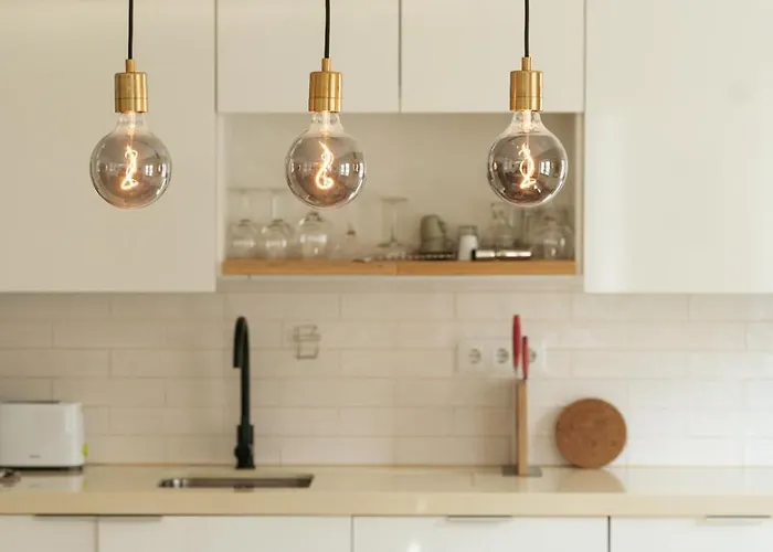 Flat W/ Balcony & Workspace By Hostwise * Lisbon